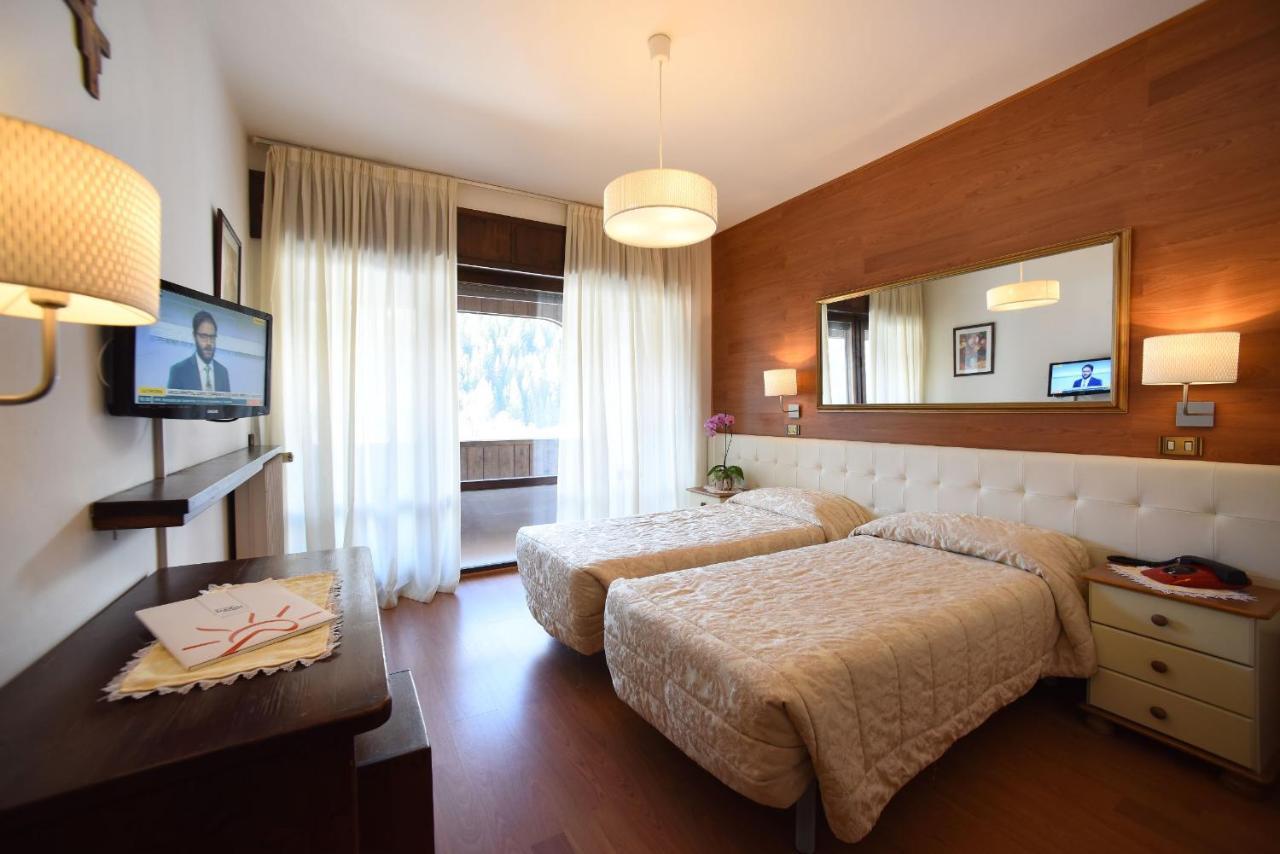Hotel Corona